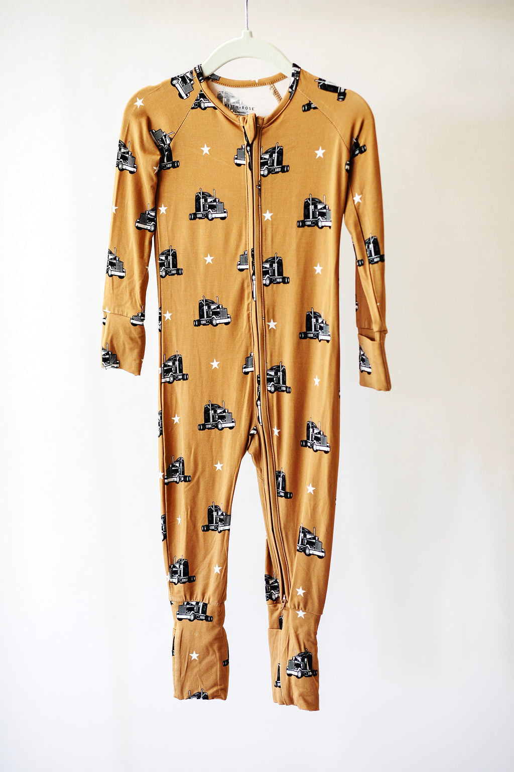 Boys 18-Wheeler Zippy Pajama