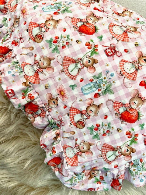 Miss Melody Mouse Blanket